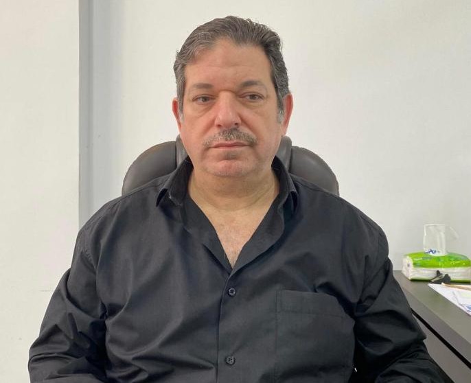 الأستاذ ماجد عبد الرحمن — المدير المالي والإداري